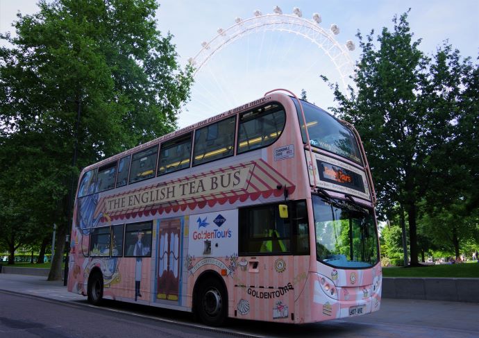 golden tours tea bus
