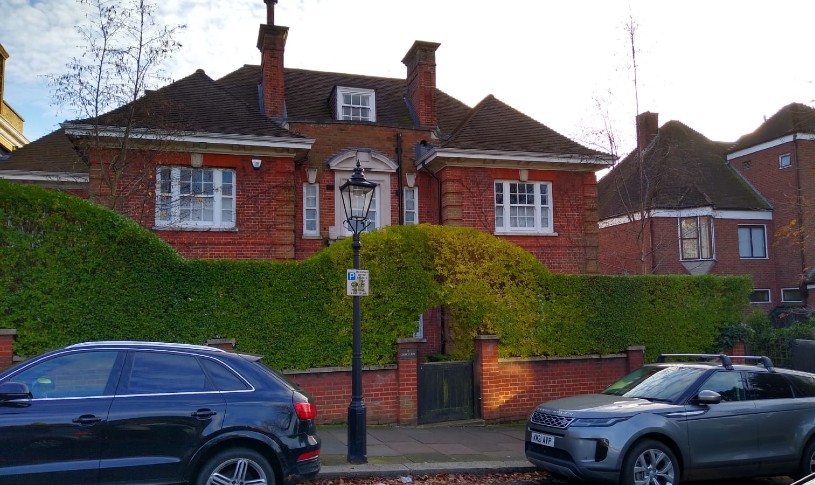 Celebrity Homes Tour of Hampstead