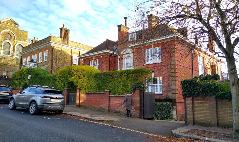 Celebrity Homes Tour of Hampstead