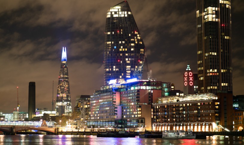 Uber Boat at Thames River