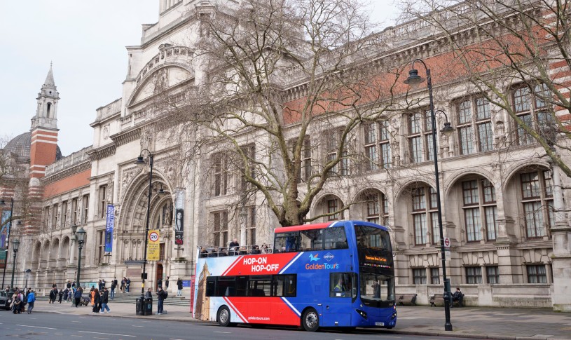 Hop-on Hop-off London Bus Tours