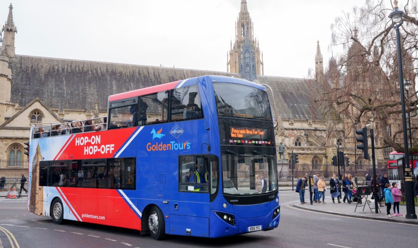 Hop-on Hop-off  Bus Tour