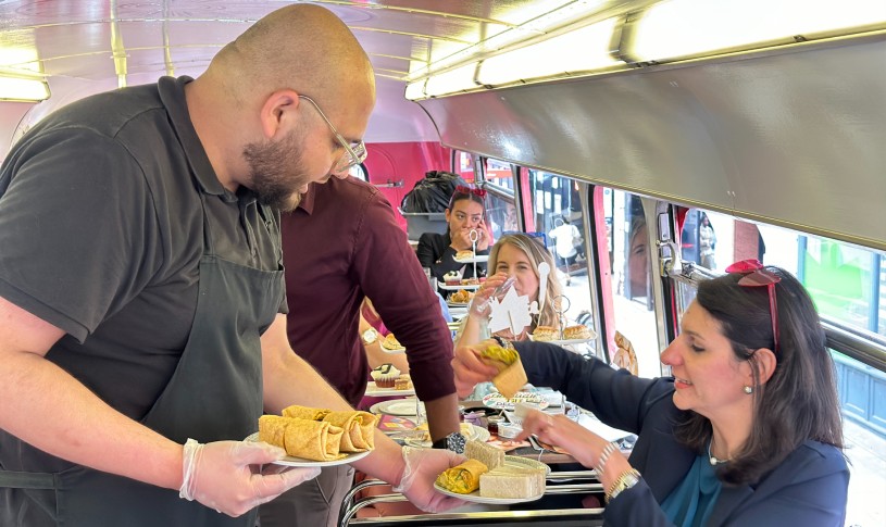 Pre-theatre London Afternoon Tea Bus